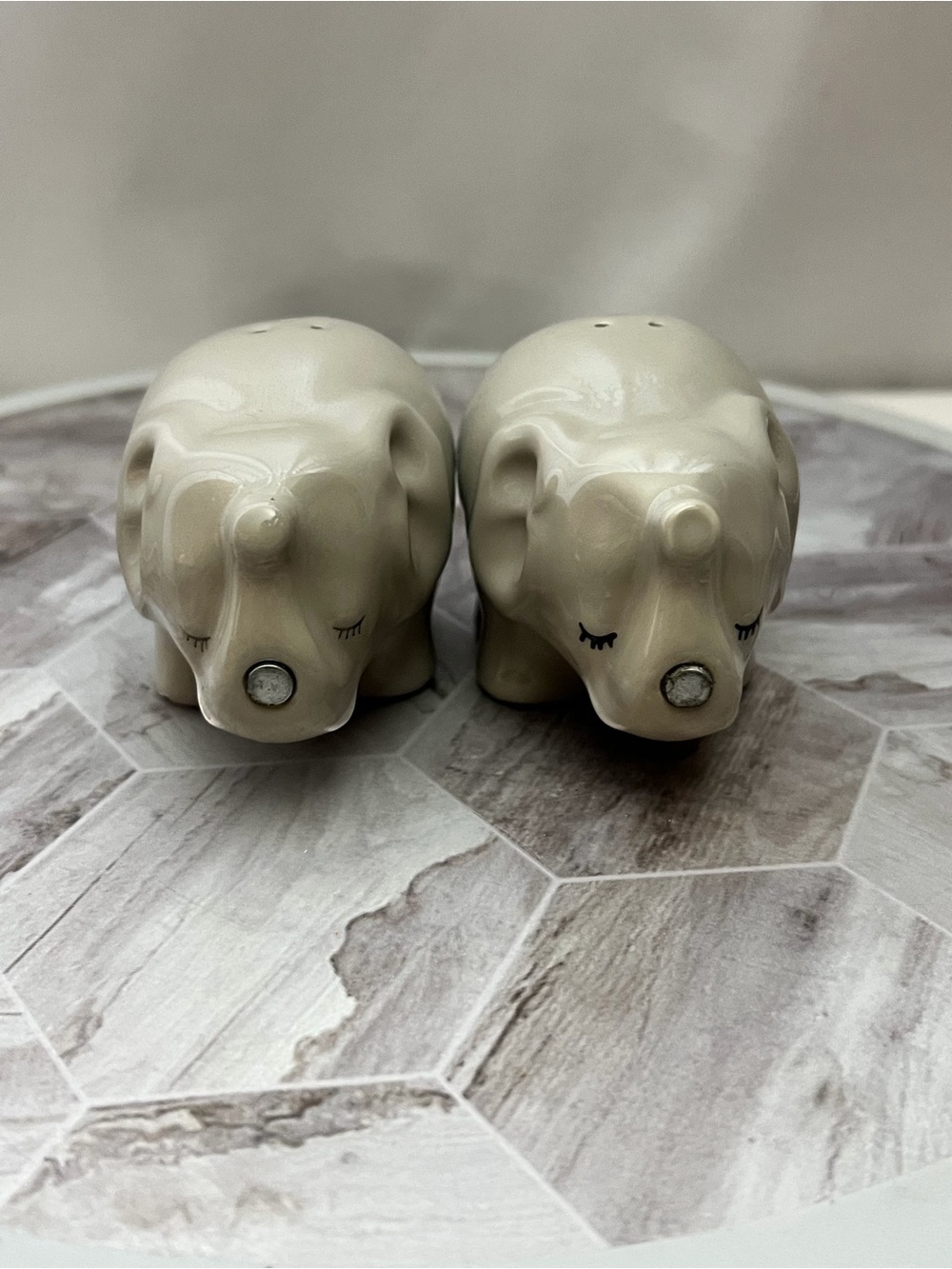 Vintage Rhino Salt Pepper Shakers Cream Ceramic Cute Kissing Pair Set